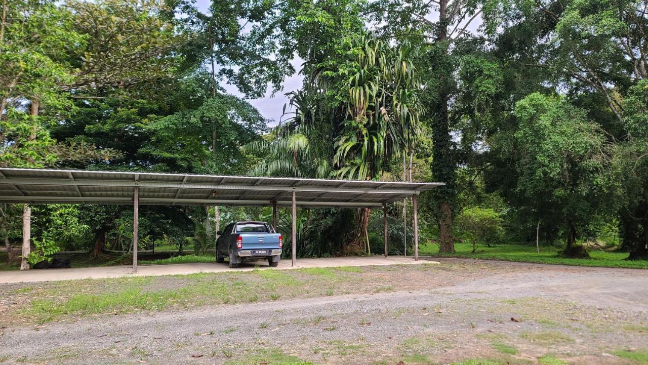Sepilok B&B Exterior photo